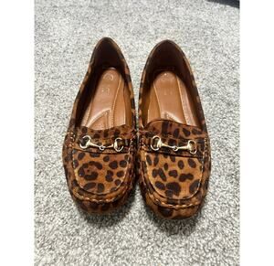 Women's Cato Faux Leopard Slip-On Loafers Driving Moc Size 9 Goldtone Detail